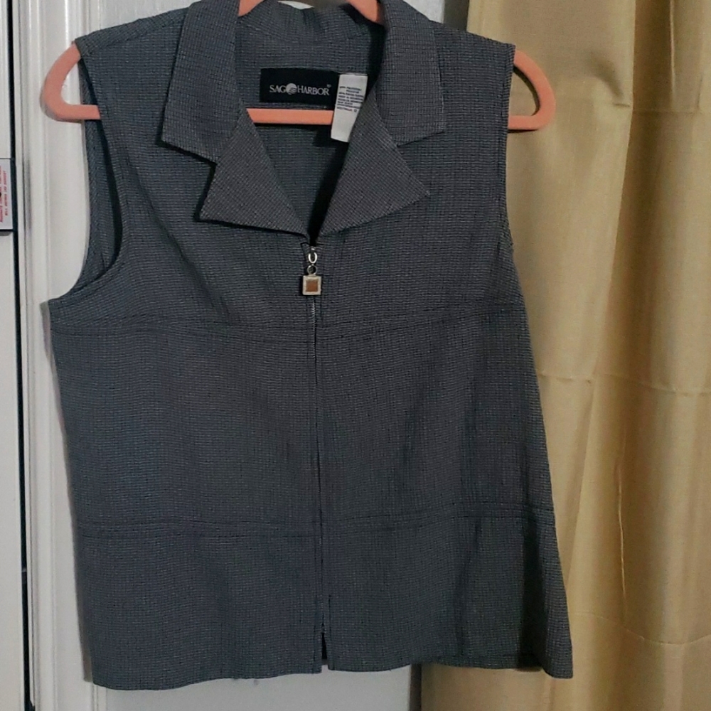 SAG HARBOR Zip Top